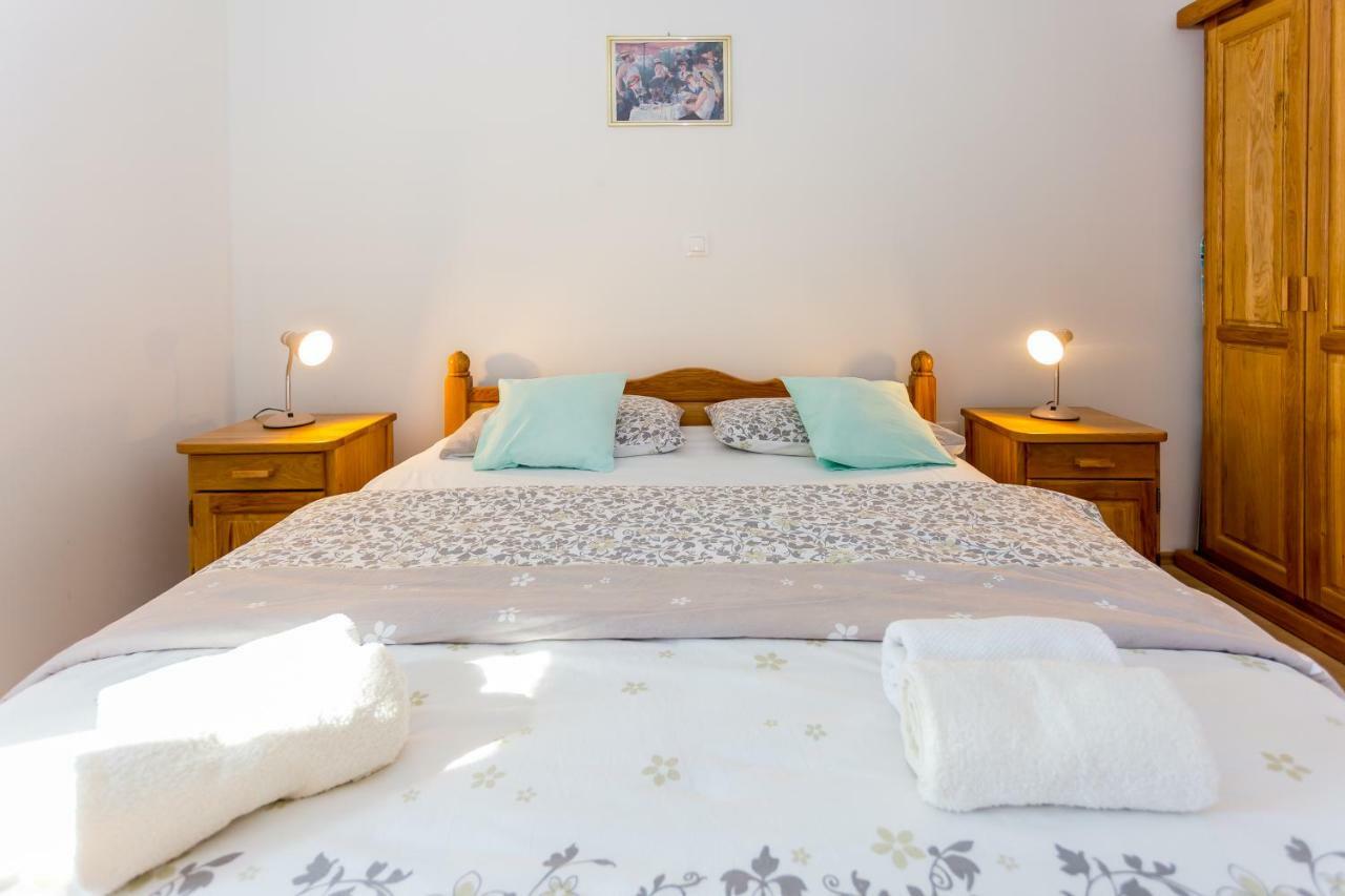 Apartmani Rebac Gata Luaran gambar