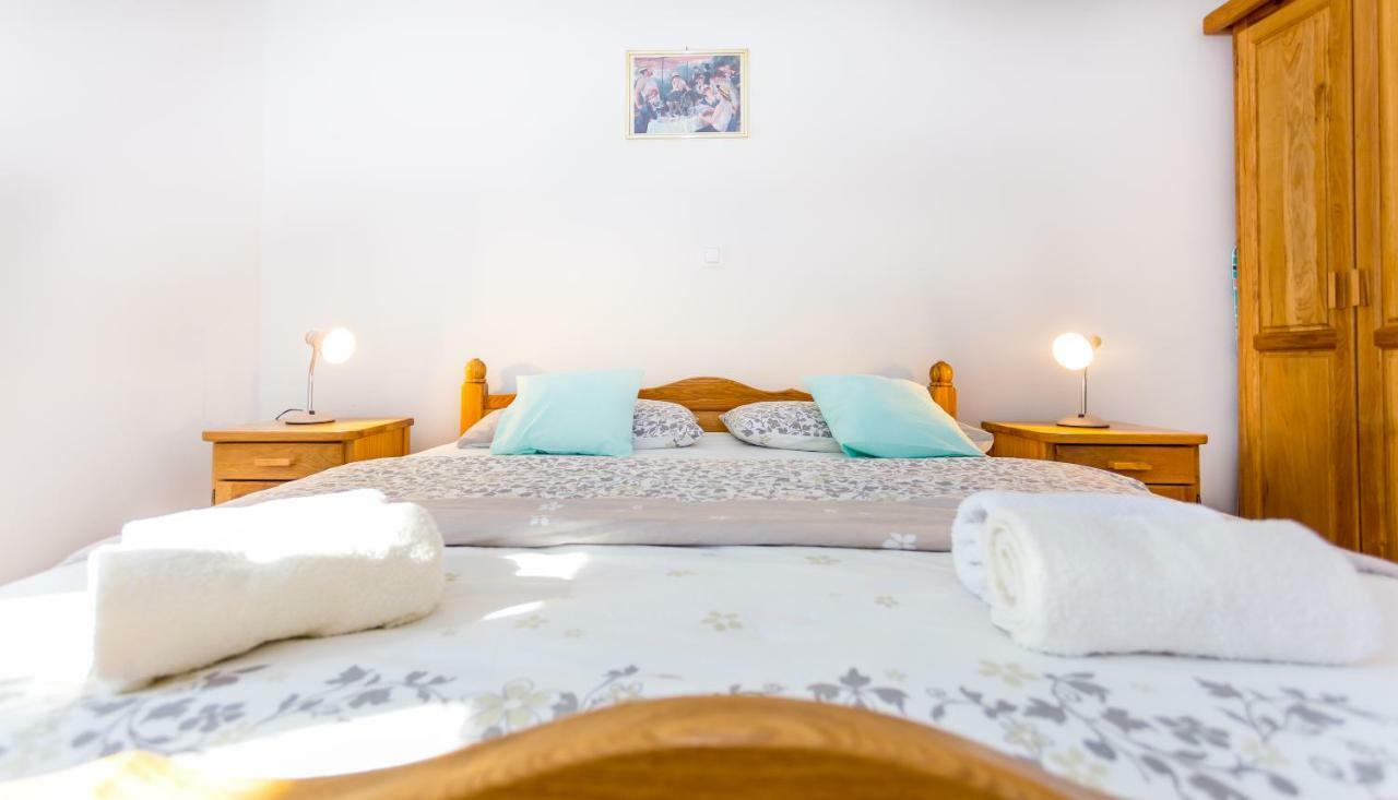 Apartmani Rebac Gata Luaran gambar
