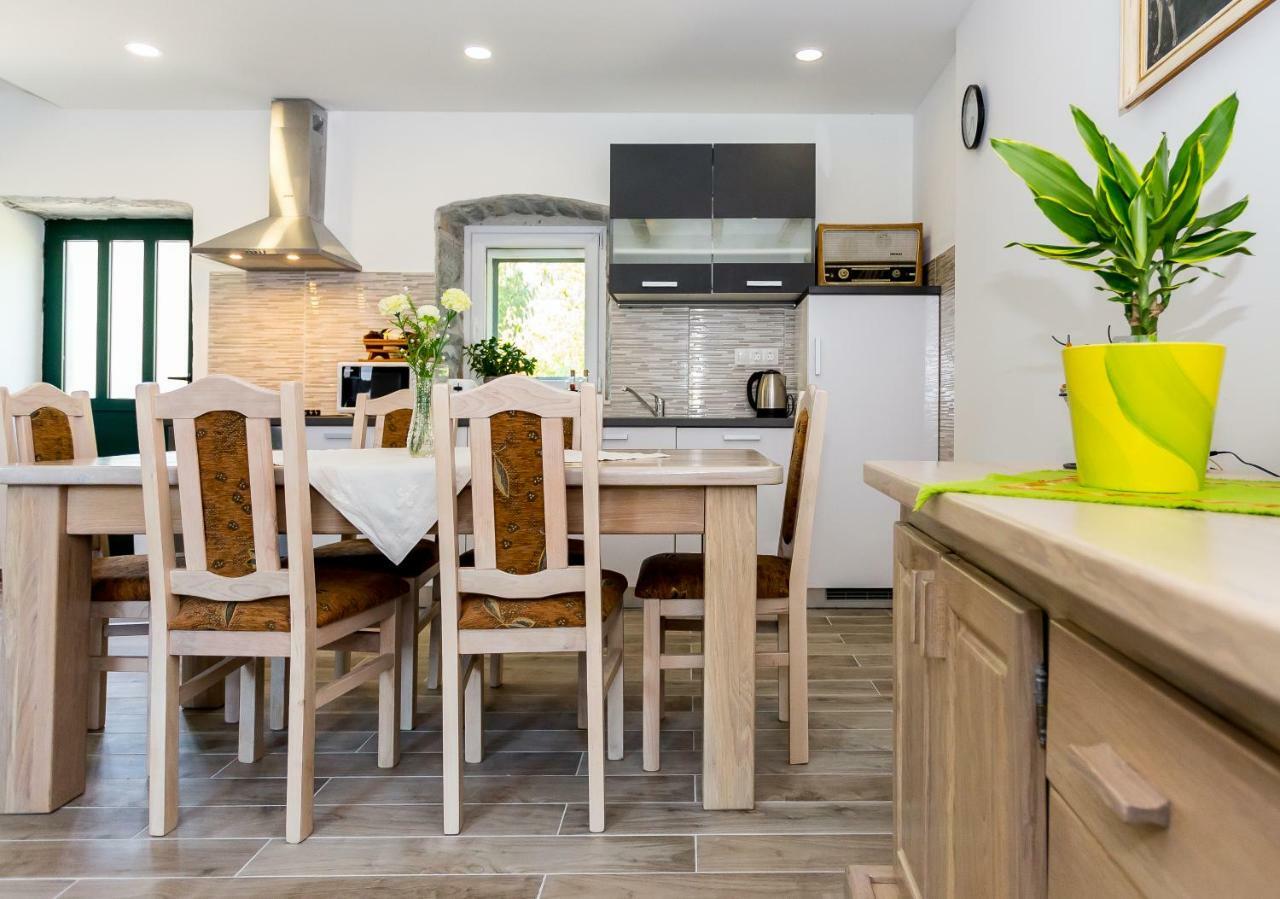 Apartmani Rebac Gata Luaran gambar